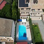 Frühstückspension Domus Aurige 4*